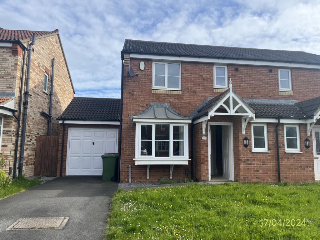 43 Sedgwick close 17.04 (2)