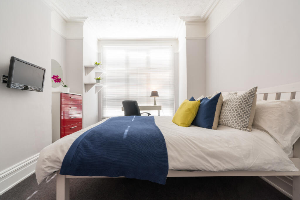 25bv bed 1