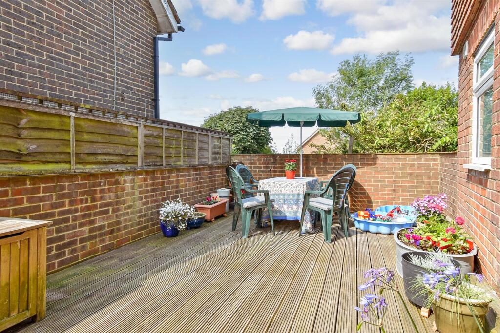 Patio / Decking
