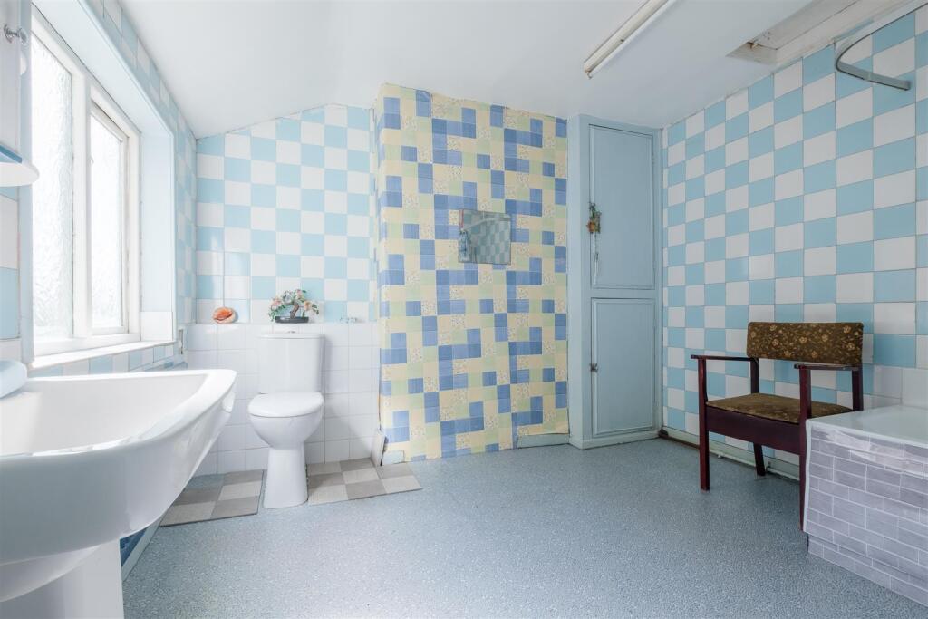 untitled (18 of 25).jpg