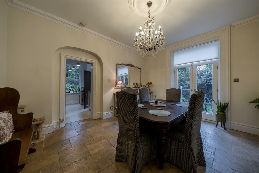 2 Riddings House-008.JPG