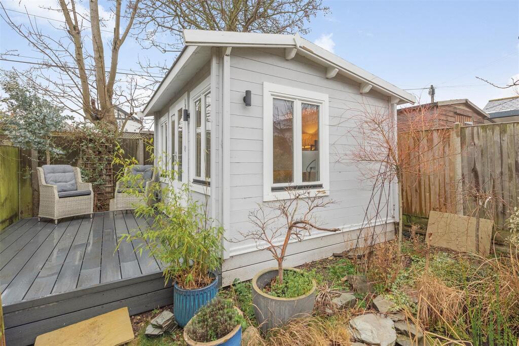 Pier Avenue, Tankerton, Whitstable