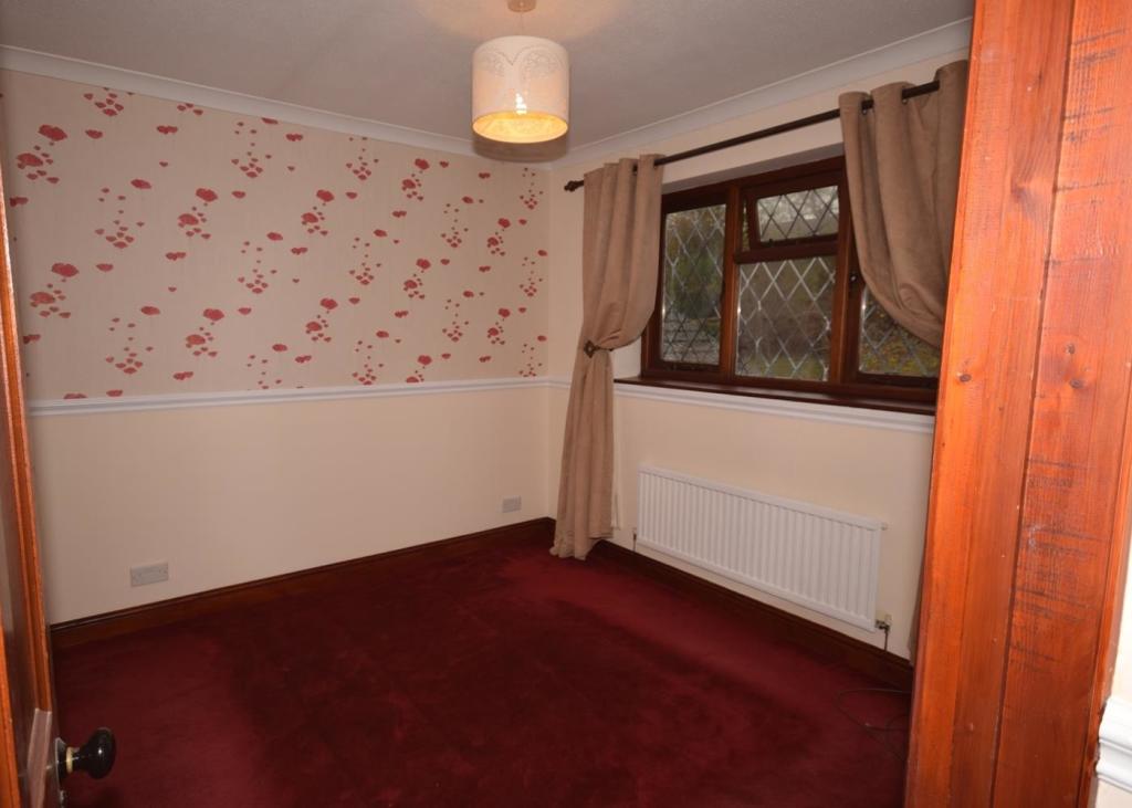 BEDROOM 2 (BACK LEFT)