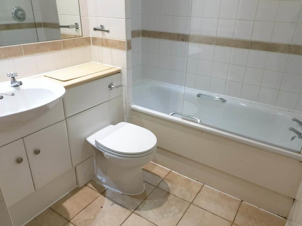 Bath.JPG