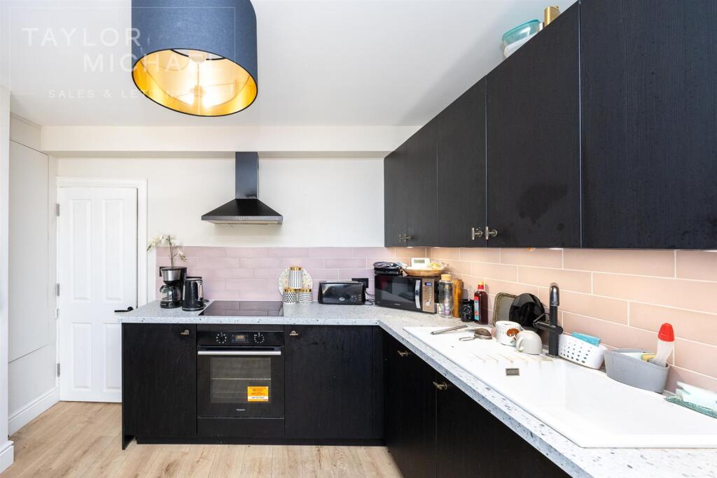 Brighton Road, Worthing