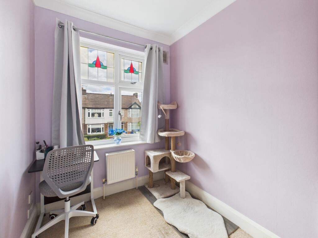 CAM05192G0-PR0105-STILL014