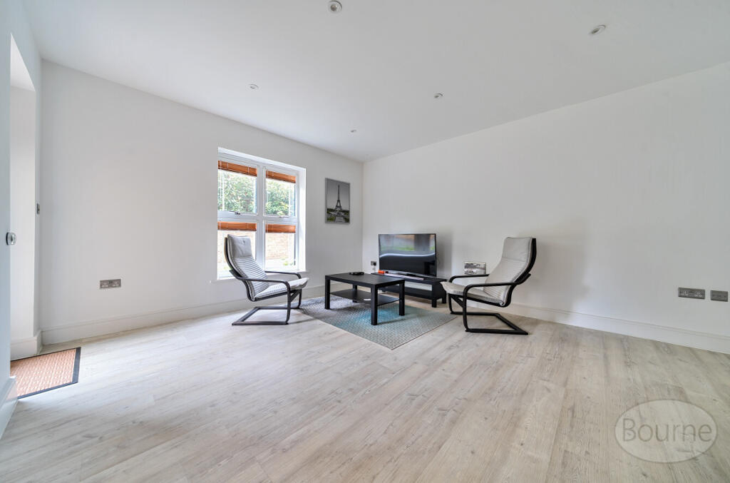 bd0b5765-9c5f-4fa...