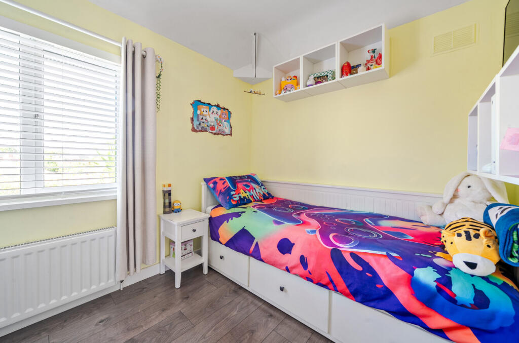 1363028-15-68e3aa...