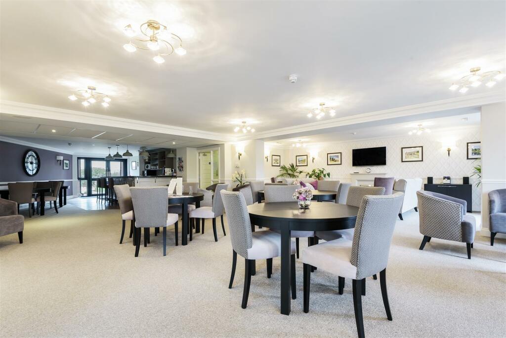 Owners Lounge - New.jpg