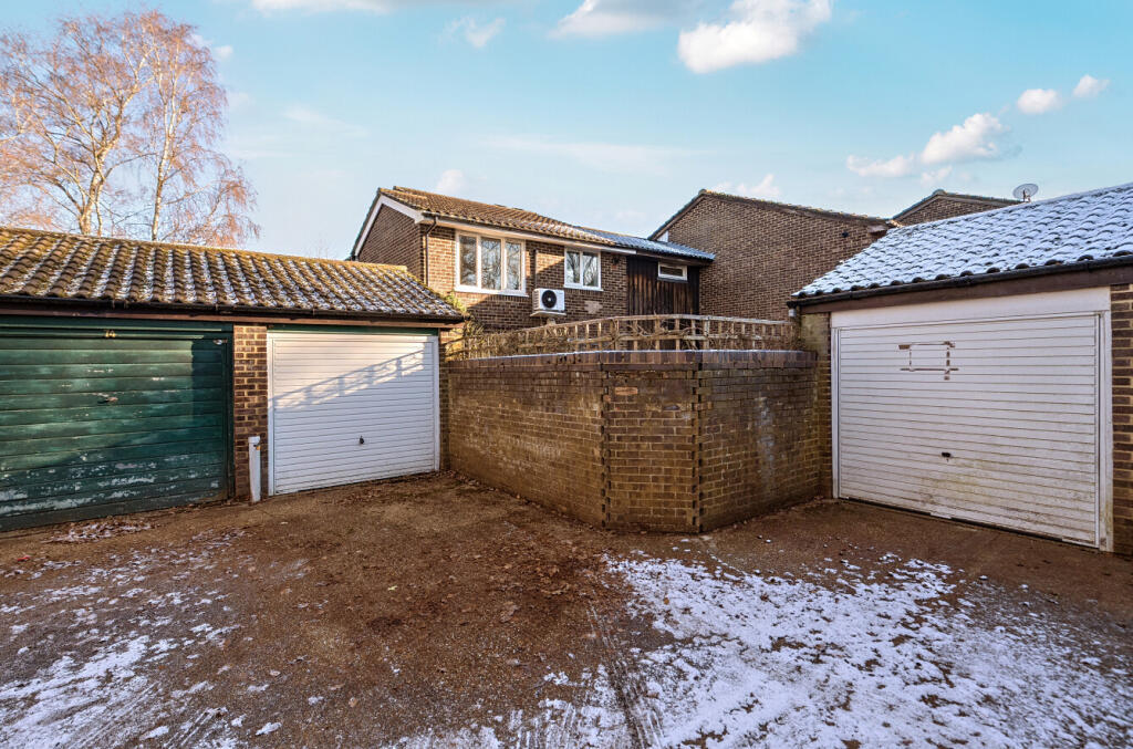 1395250-13-695ba2...