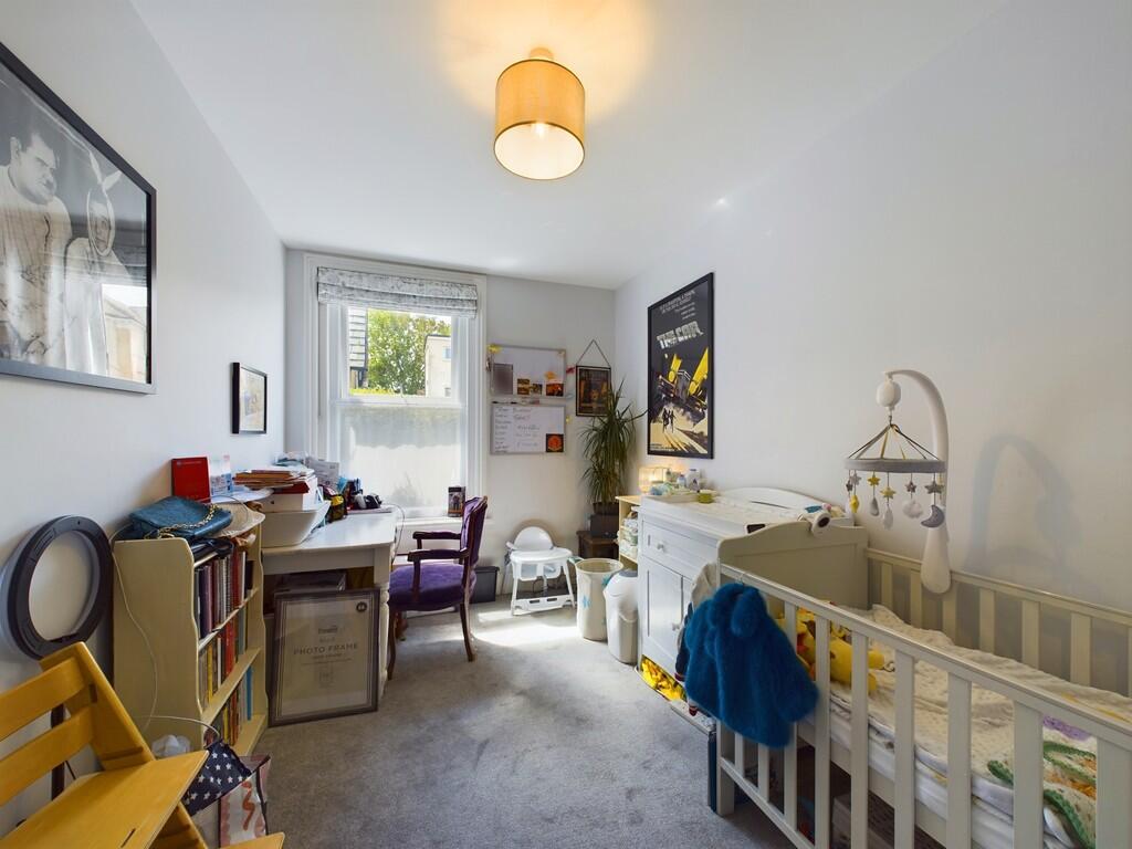 CAM03519G0-PR0077...