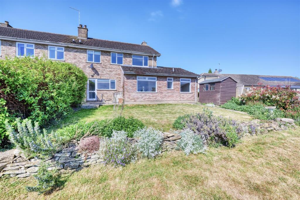 9-1 Fotheringhay rd Nassington-9.jpg