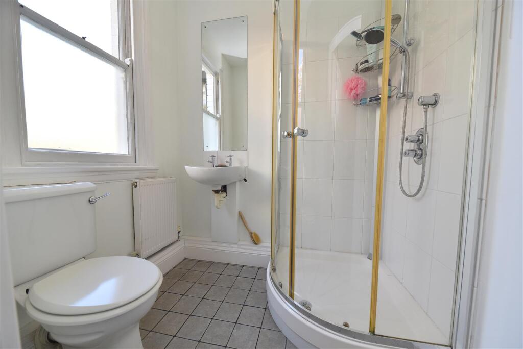 shower room.JPG