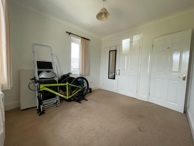 8 chaple bedroom 2.jpg