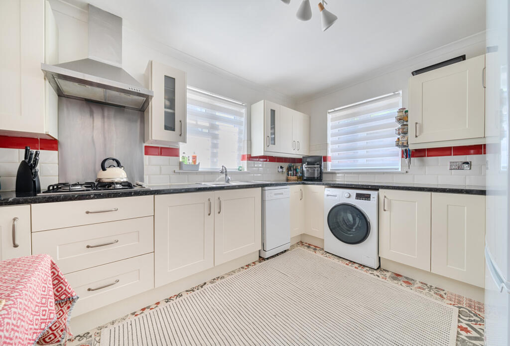 1295690-12-682738...