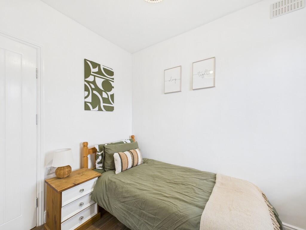 CAM01835G0-PR0297...