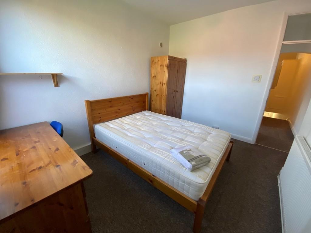 Bed 3 Up Back