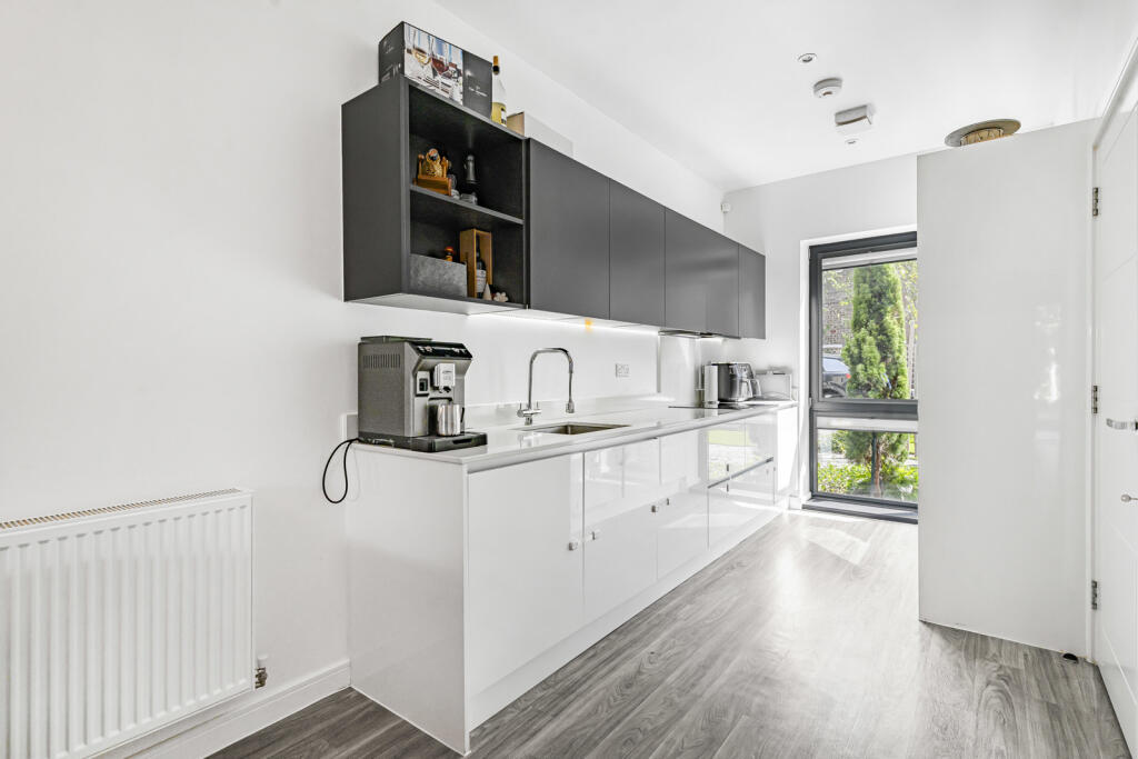 Reception/Kitchen