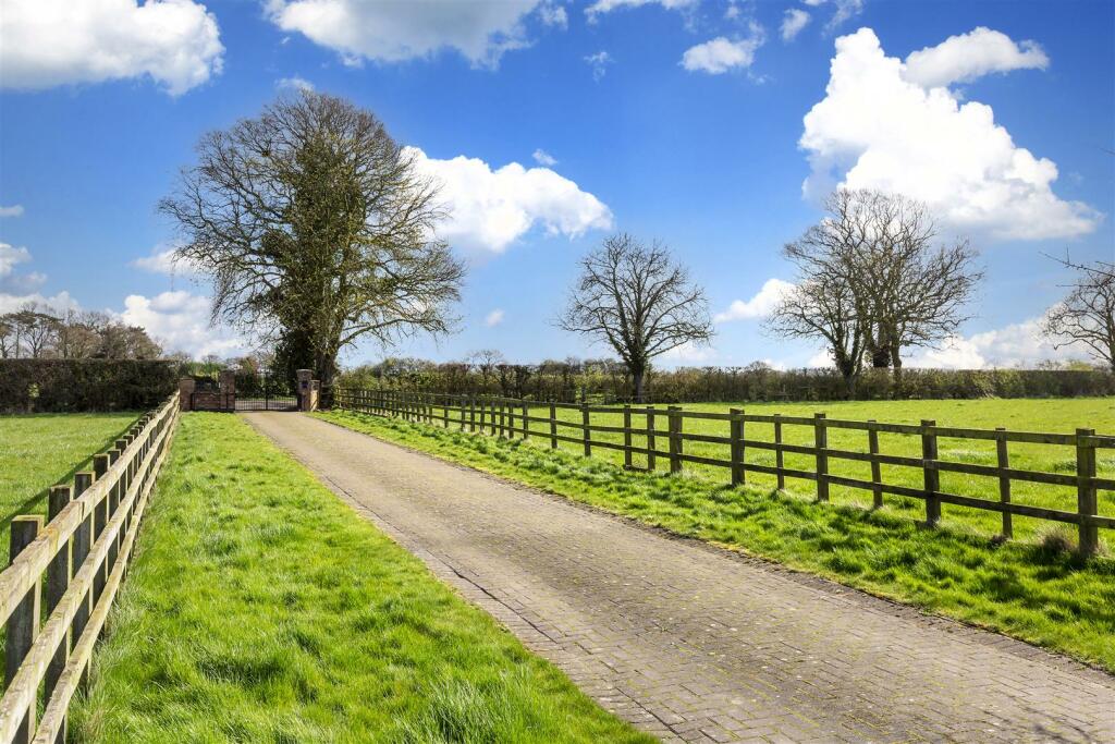 014 - Chapel Farm.jpg