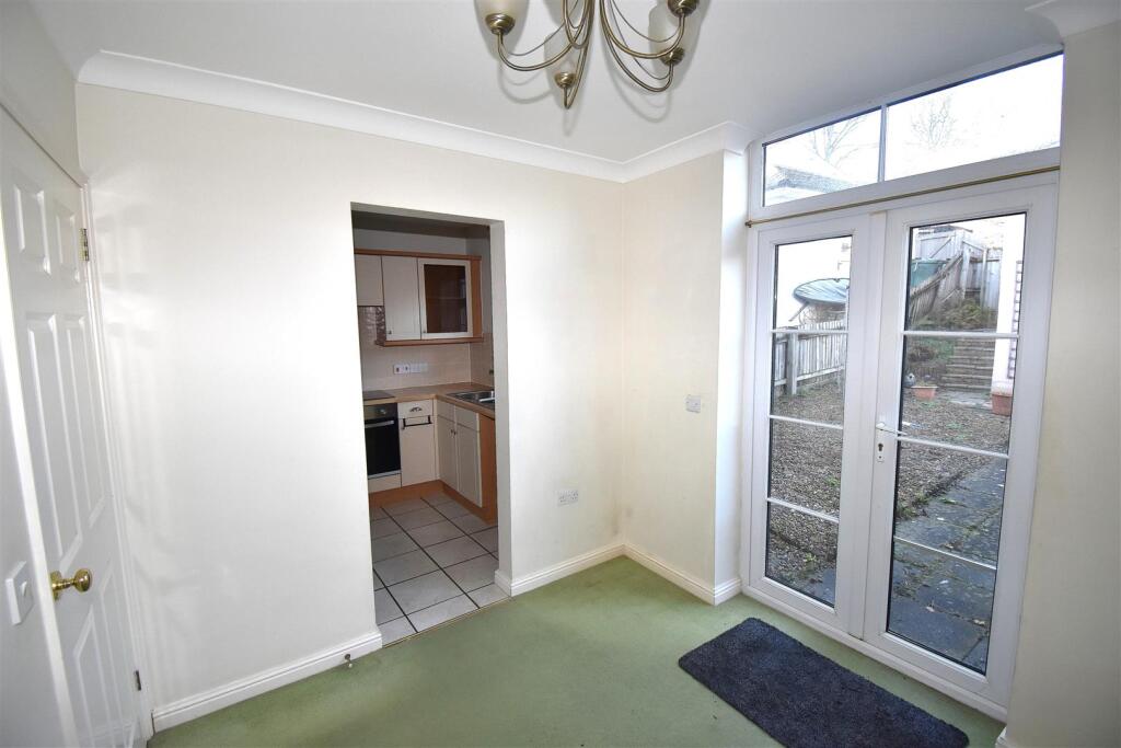 Dining Room to Kitchen.JPG