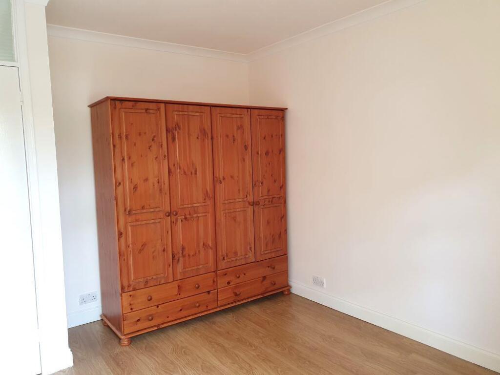 Master bedroom wardrobes.jpg