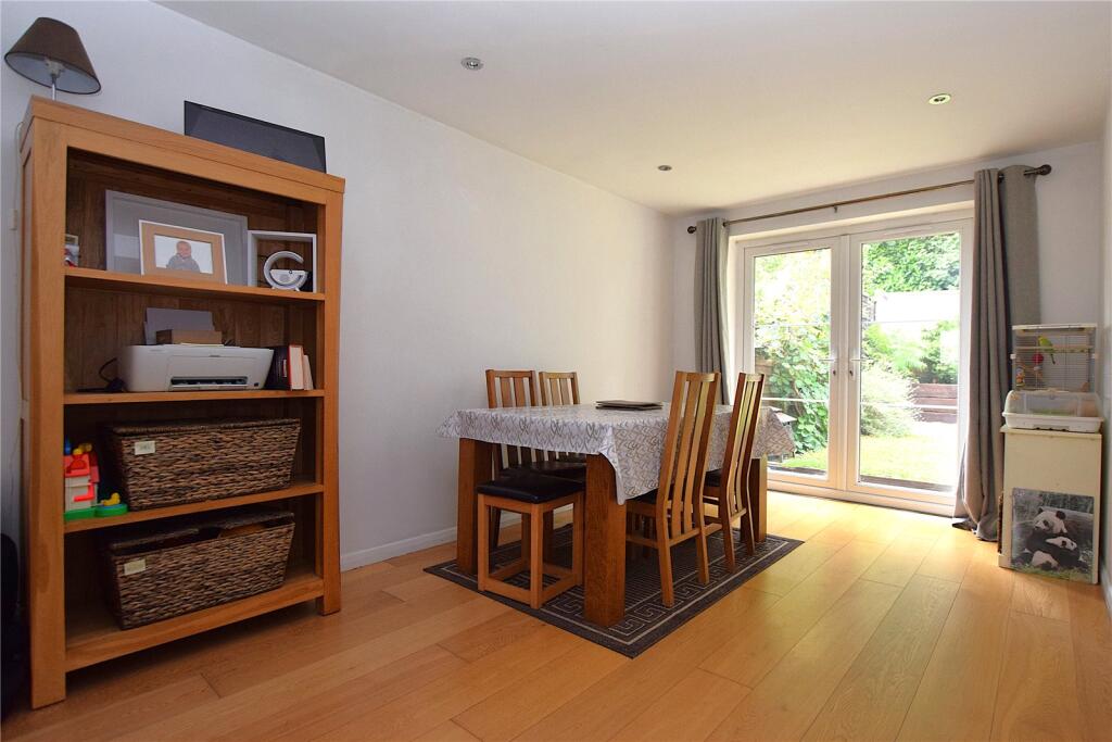 Living/ Dining