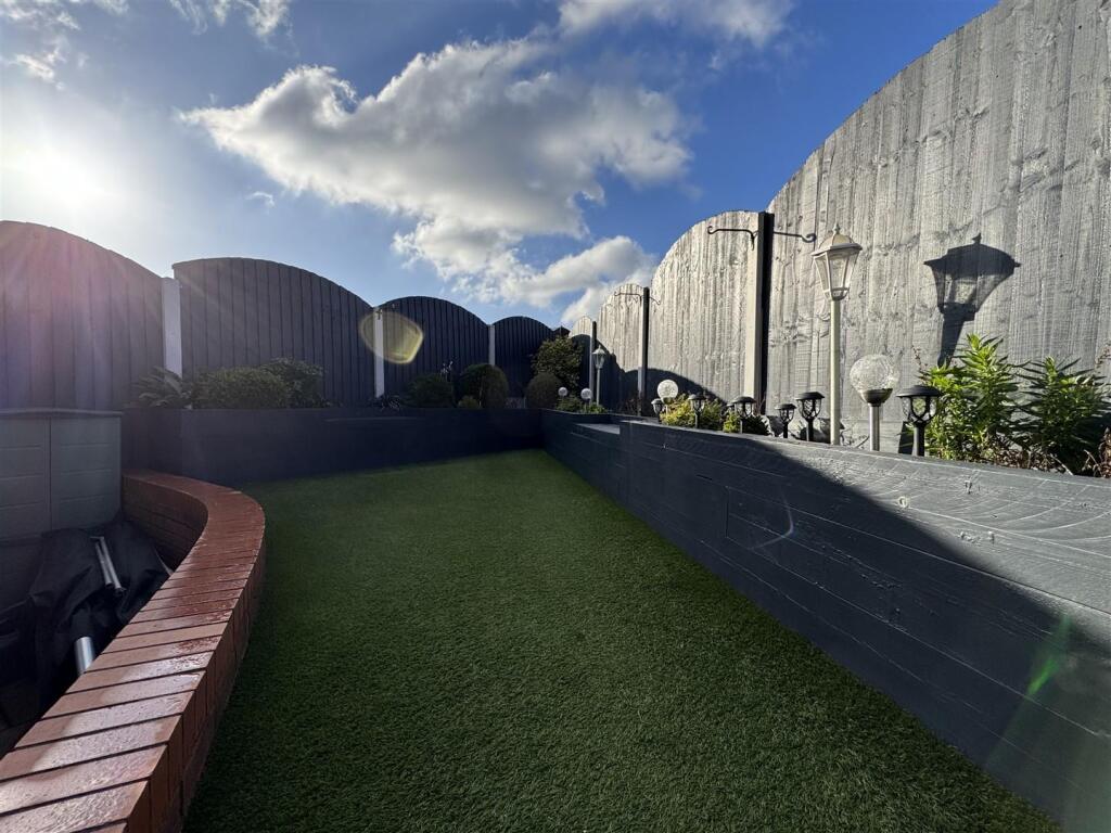 IMG_4769 (Large).JPG