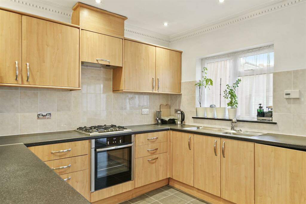 48 Empire Road, Perivale - 1iKf8xptXsHJ9VktkVPm.jp