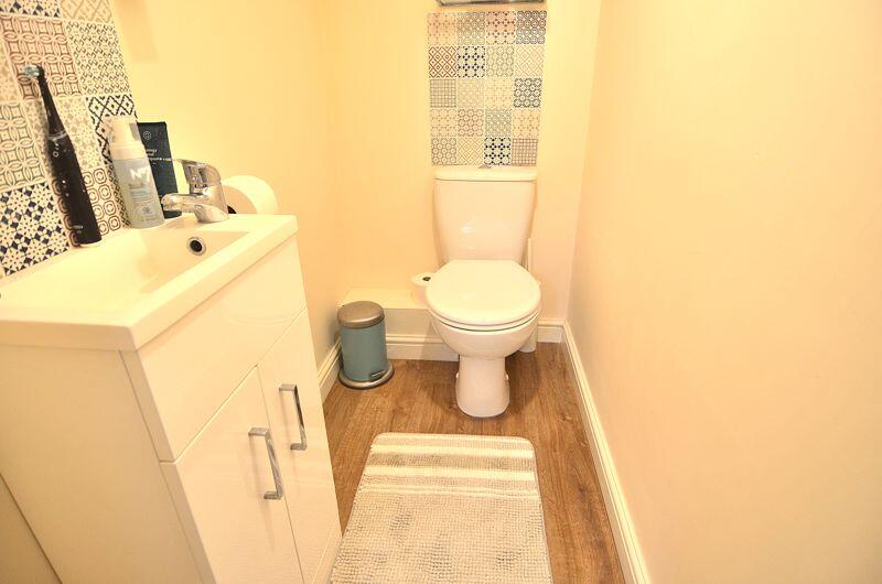 En-suite w/c