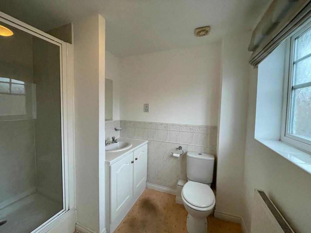Photograph 10