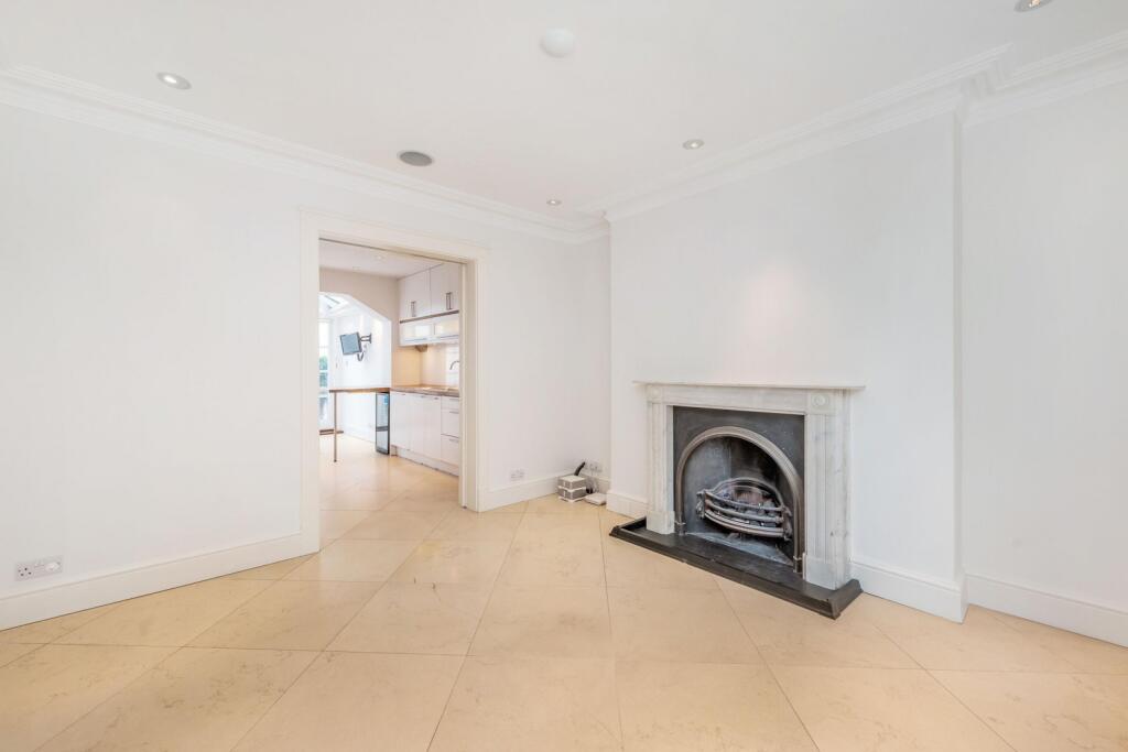 Raised Ground Floor 