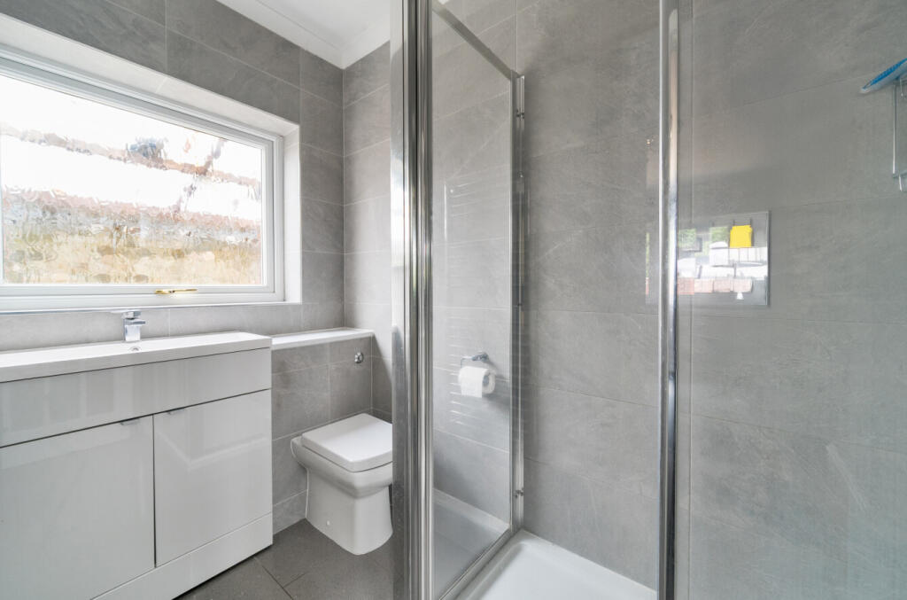 1305889-15-68489b...