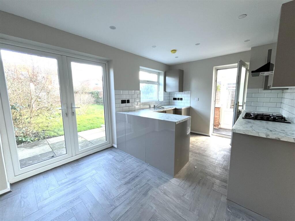 22 watson kit 4.jpeg