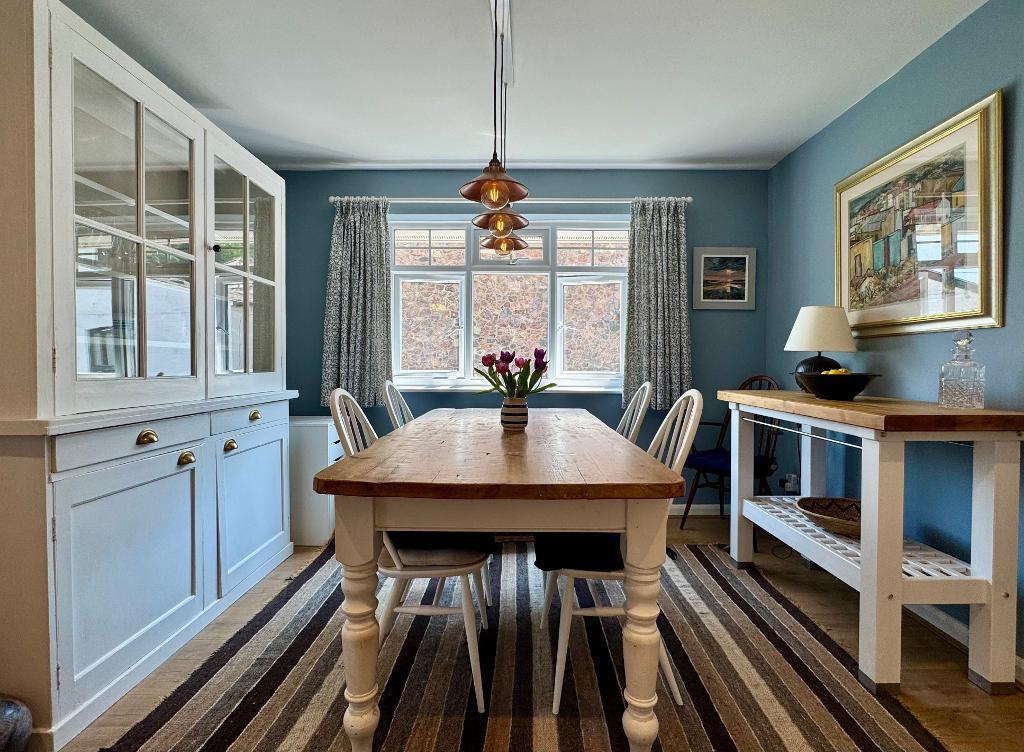 Dining room (off the kitchen)