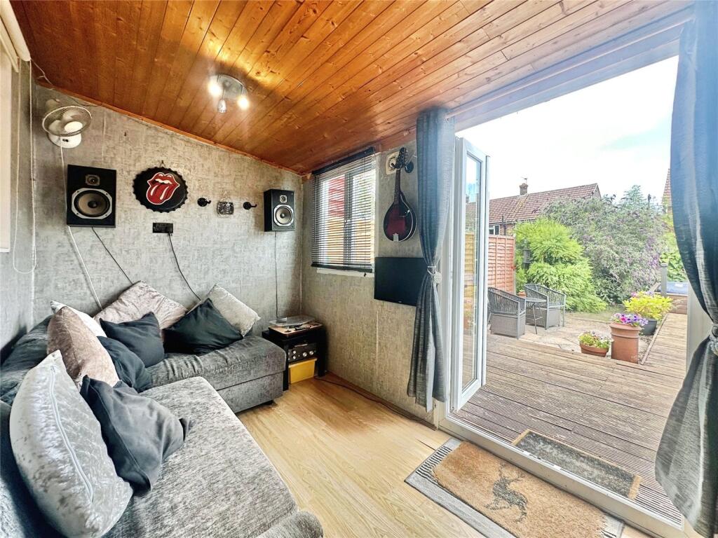#yourmoveswanley