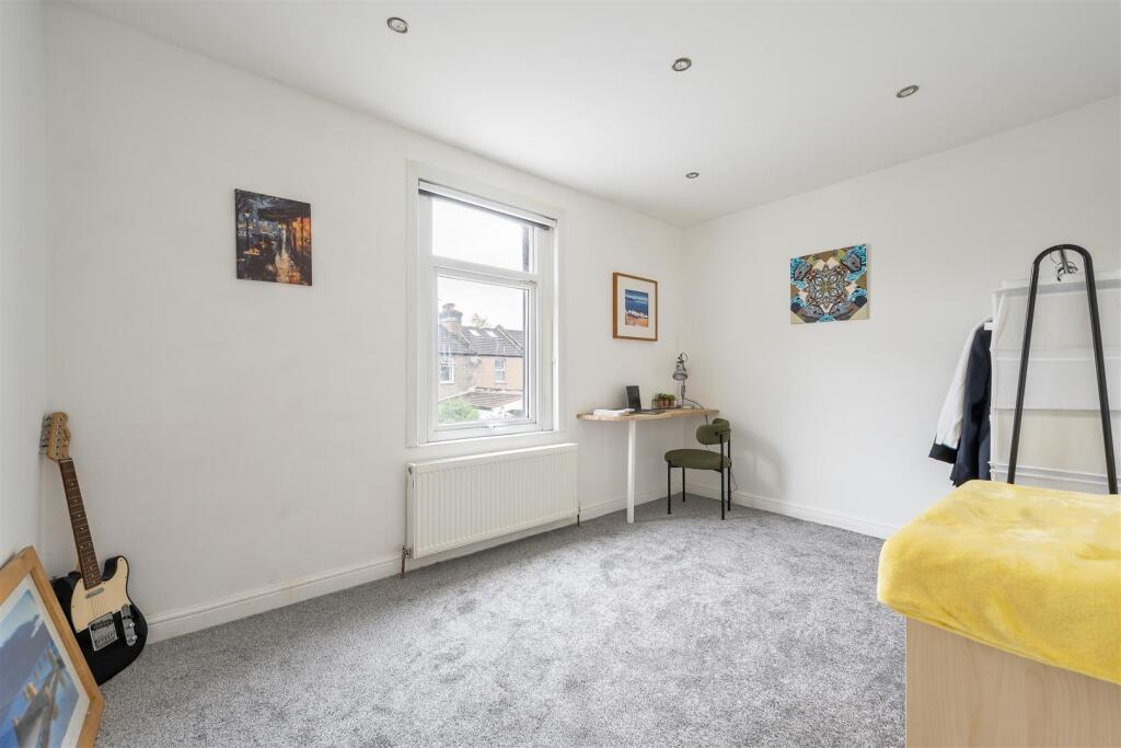 Trumpington Road, E7