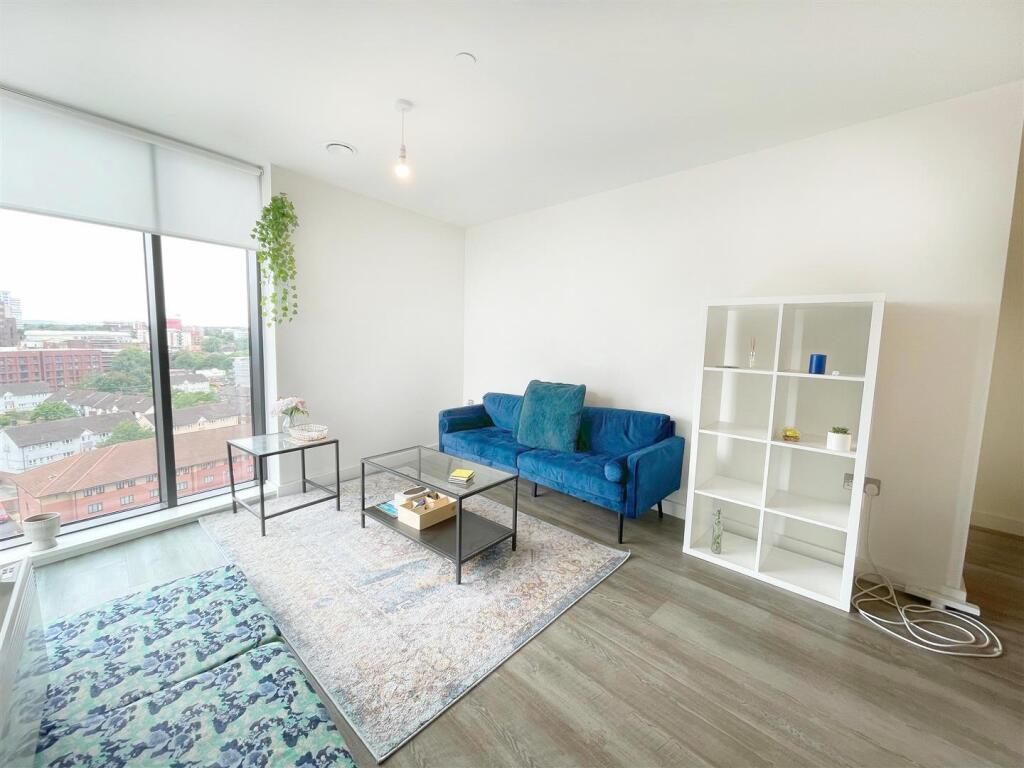 owqWU6UHNkq3uG_Yovxe0Q (1).jpg