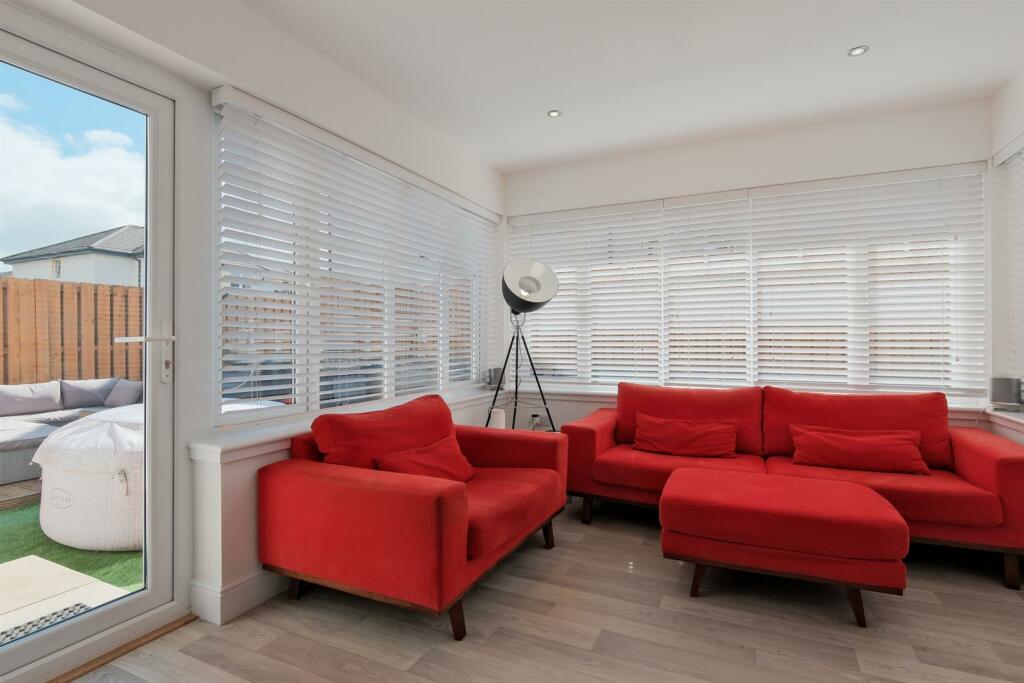 054-5 Curriefield View, Cleland ML1 5GQ.jpg
