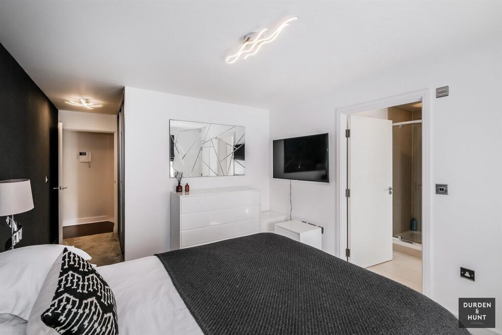 Roding Court