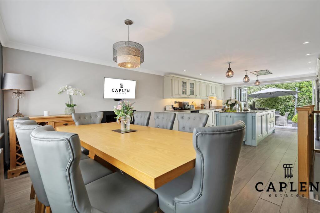 Dining and Kitchen.jpg