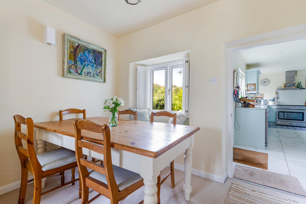 A20 - The Knowle, West Charleton - 250916