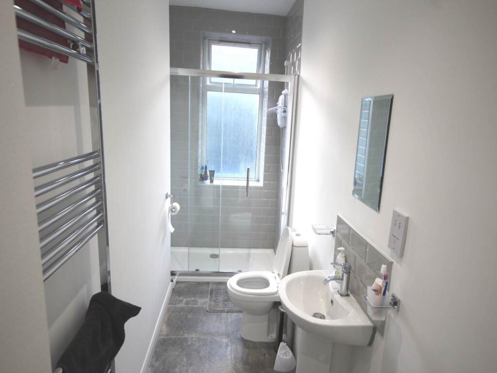 Bathroom (2)