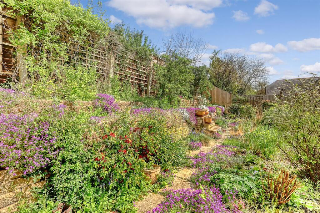 img_5924_32 copy.jpg