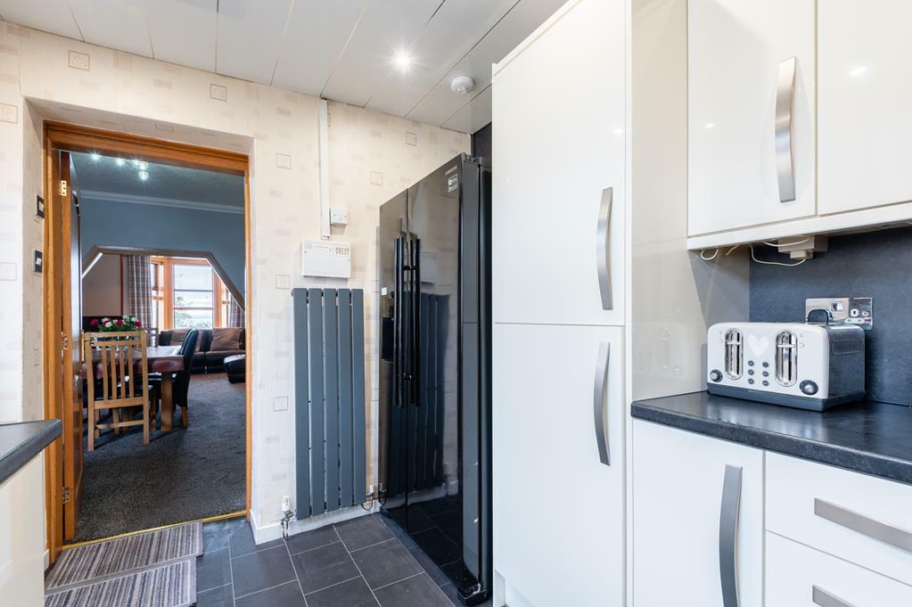 KITCHEN AGAIN