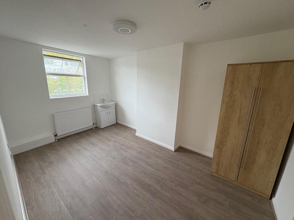 Queens Crescent, London, NW5