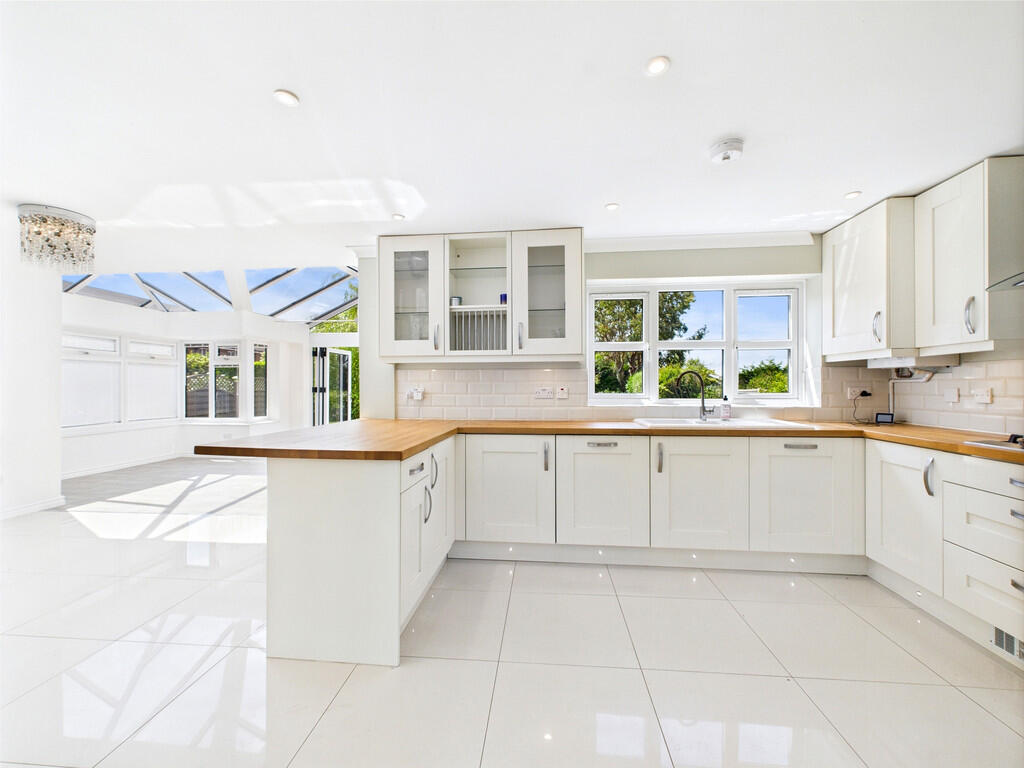 Kitchen to family