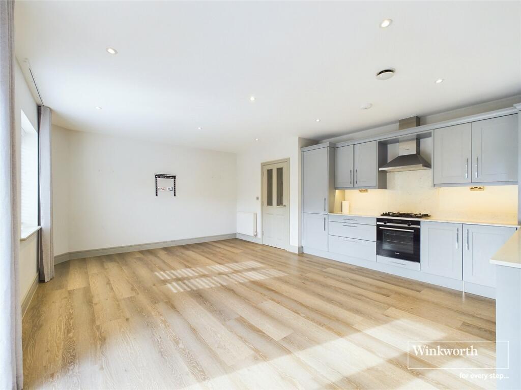 Blanford House, Crayford Mead, Warfield, Bracknell, RG42