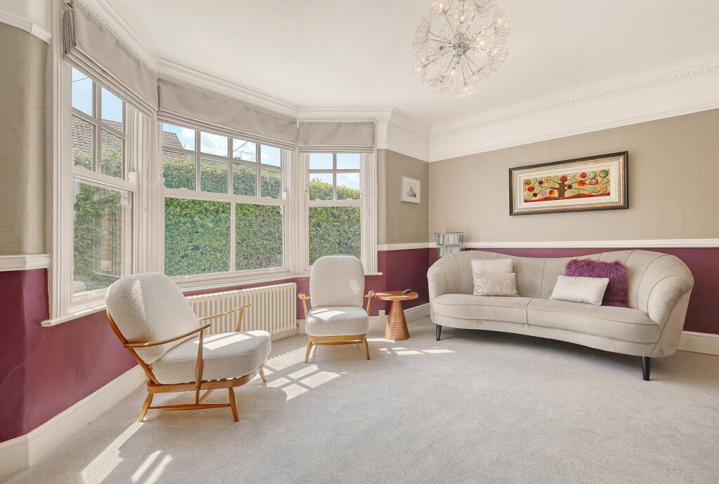 Formal Lounge