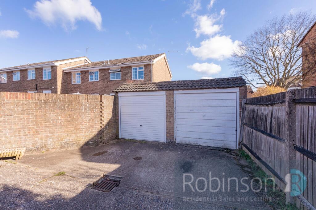 19 Lyneham Gardens-1