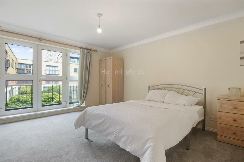 11-850777446 - AM - 56 Leeds Court, 201 St. John S